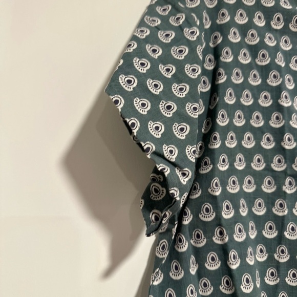 Women’s L/XL Cotton Boxy Lightweight Teal Repeat Oval Abstract Pattern Blouse. - Picture 10 of 16